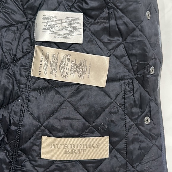 Womens Burberry Jacket - Picture 2 of 14